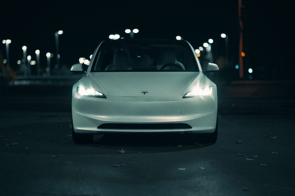 Elon Musk abandona oficialmente