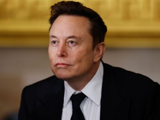 Patrimonio de Elon Musk se redujo tras el anuncio del ‘America Party’