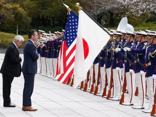 Confirman alianza militar entre Japón y EE.UU.