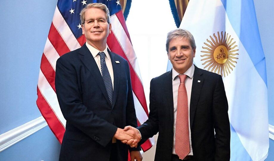 Estados Unidos inicia el rescate de Argentina