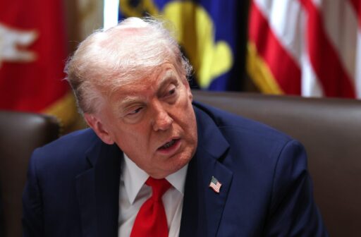 Donald Trump le declara la guerra a China