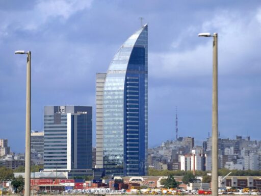 Uruguay: líder latino en calidad de vida digital