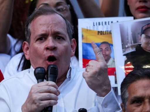 Liberan en Venezuela al opositor Juan Pablo Guanipa, cercano a María Corina Machado