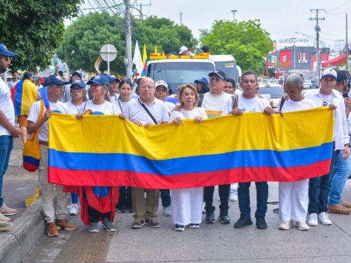 Consternación en Colombia: Disparan contra precandidato presidencial Miguel Uribe Turbay