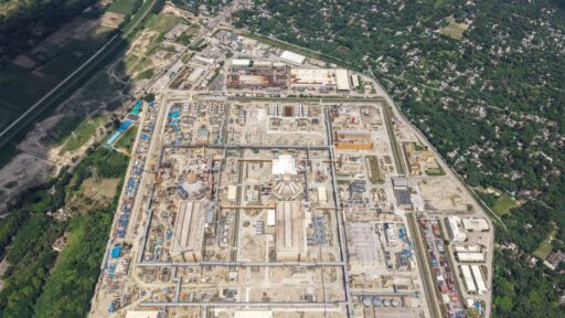 Estados Unidos ataca 3 instalaciones nucleares de Irán