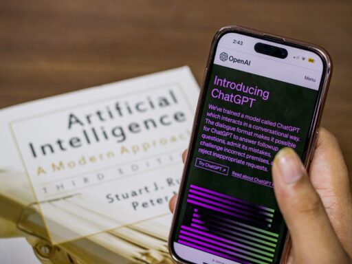 OpenAI, creador de ChatGPT, se une a Google para trabajar