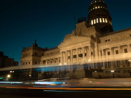 Inicia rehabilitación del senador Miguel Uribe Turbay