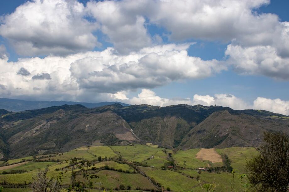 Memorándum de entendimiento binacional divide a Colombia  