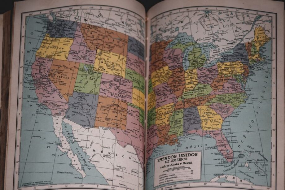 Estados Unidos y la Unión Europea alcanzan un cuestionado acuerdo comercial