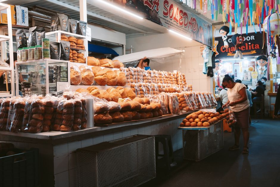 Caen los mercados por la entrada en vigor de los aranceles de Estados Unidos
