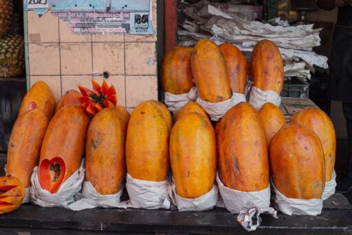 Haz como Kylie Jenner y disfruta de su fruta favorita, lucirás más joven