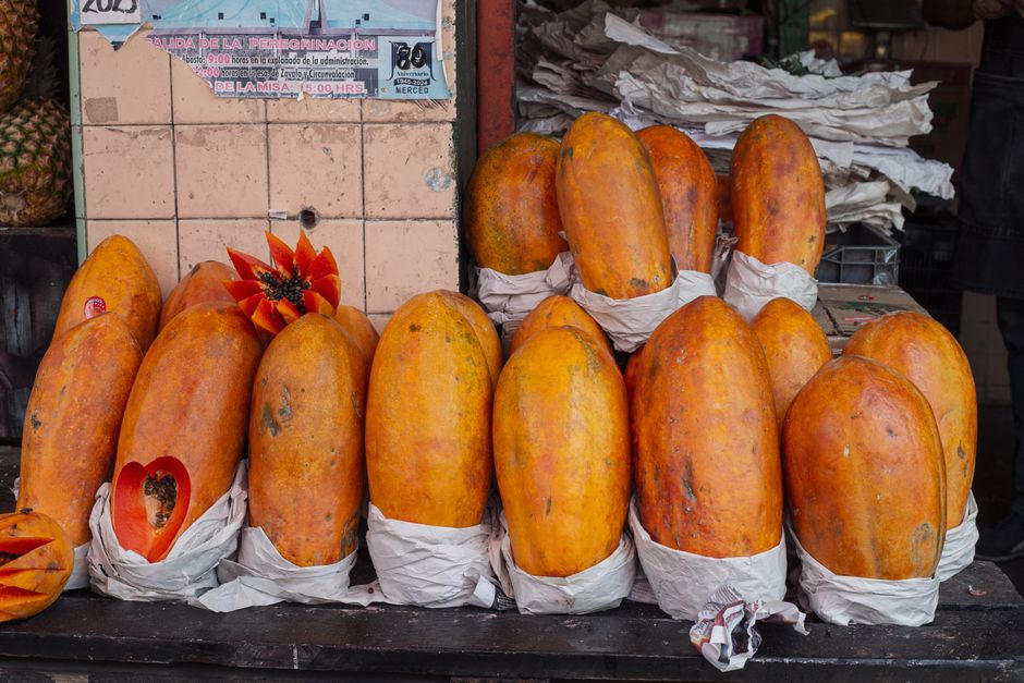 Haz como Kylie Jenner y disfruta de su fruta favorita, lucirás más joven