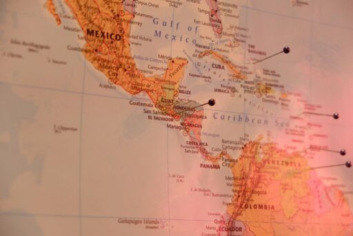 Estados Unidos despliega 3 destructores frente a las costas de Venezuela