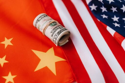 China le pide a Estados Unidos levantar aranceles antes de iniciar negociaciones comerciales