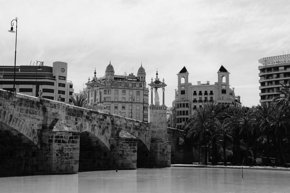 España vuelve a ingresar al top 12 de las economías más grandes del mundo