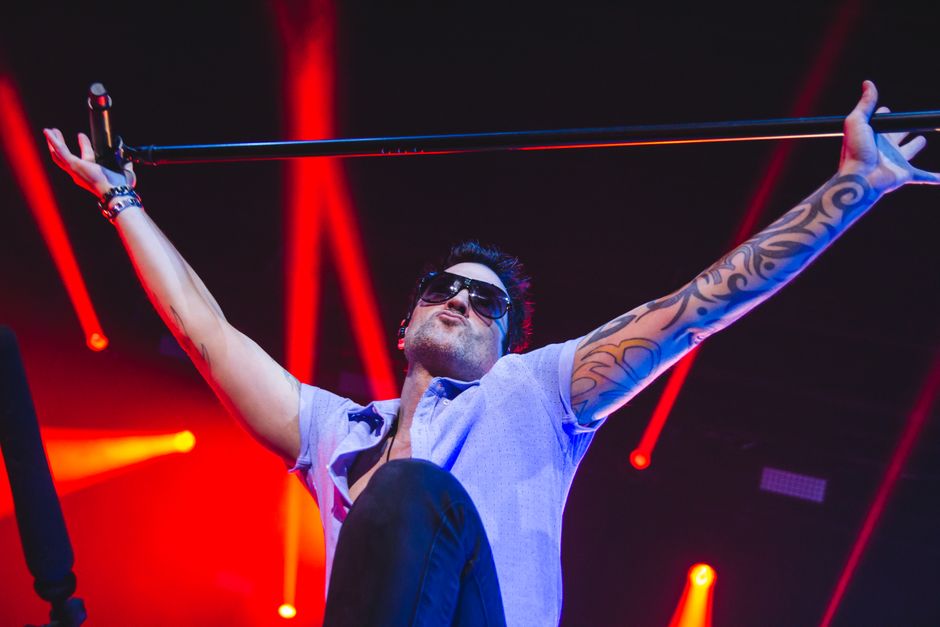 PETA hace una solicitud inesperada a Chayanne