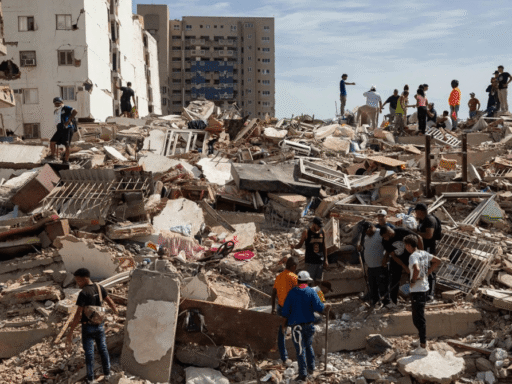 50 mil desaparecidos por terremoto en Venezuela
