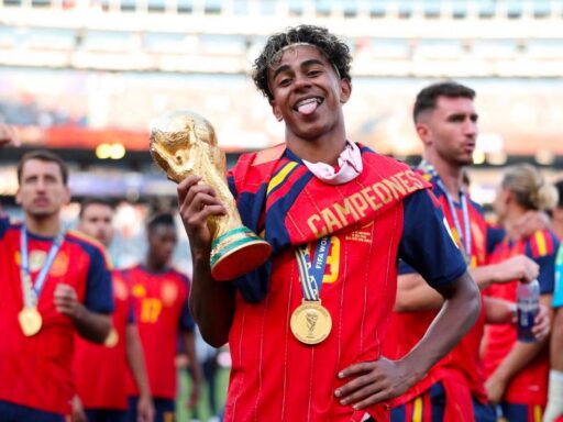 Lamine Yamal gana la copa del mundo con solo 19 años