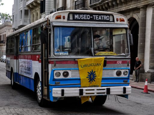Uruguay: 200 años de independencia