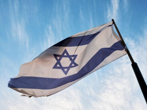 Israel bombardeó al sur del Líbano