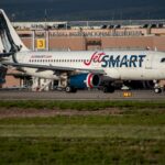 Aerolíneas internacionales cancelan vuelos a Venezuela tras alerta de acciones militares por parte de Estados Unidos