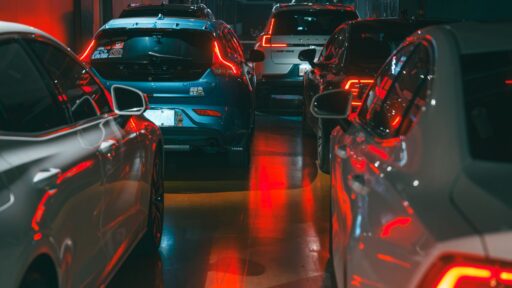 Europa ya no eliminará los autos de combustión