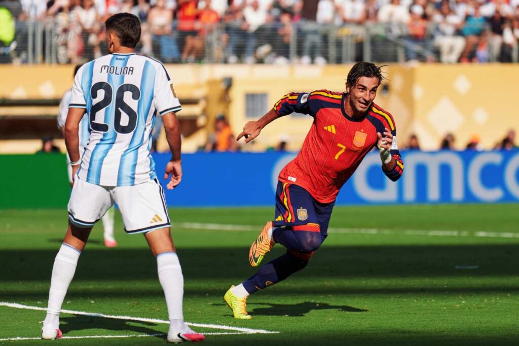 España