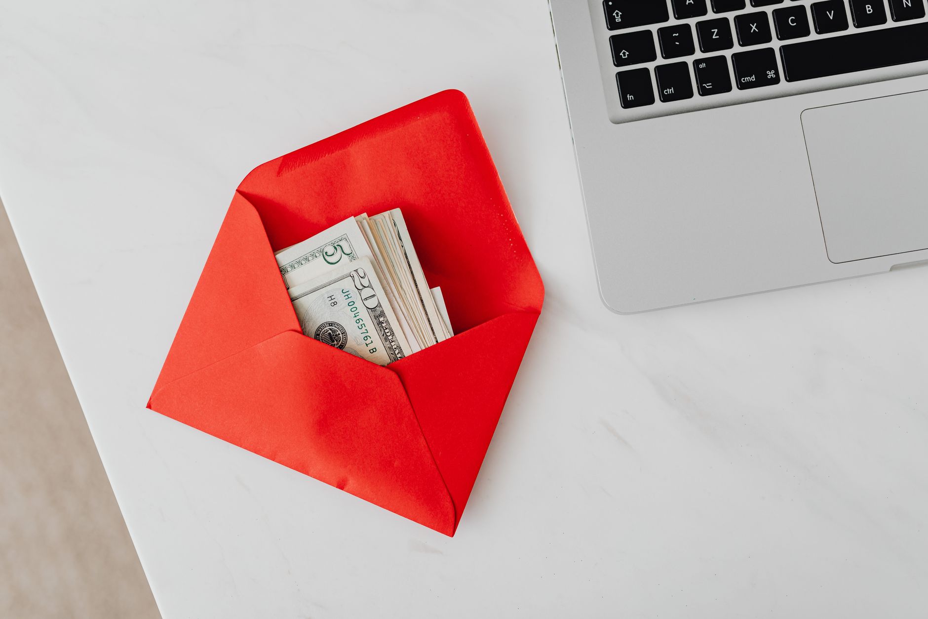 ganar dinero online - La importancia de la educación en el éxito online