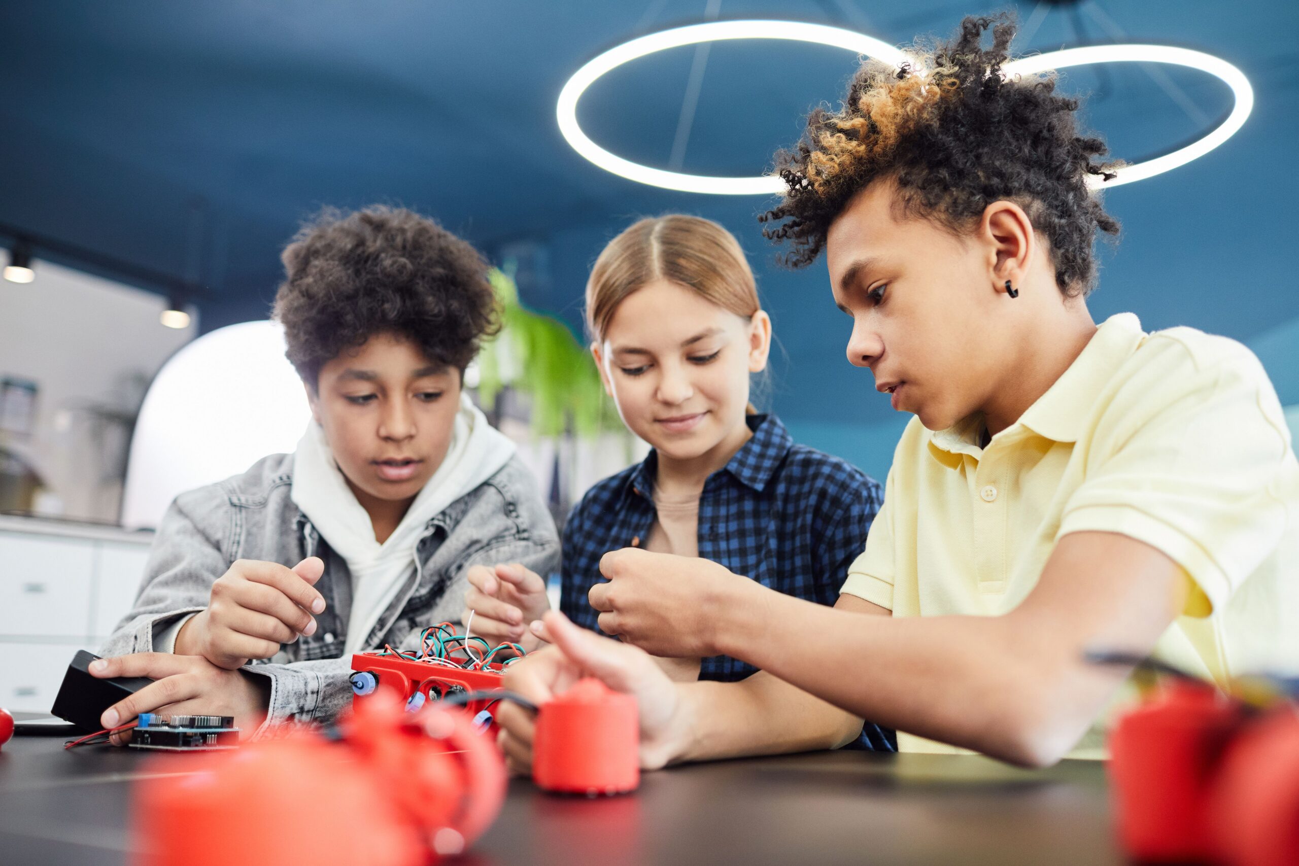 ia empleos - Desafíos y oportunidades para la educación y la capacitación
