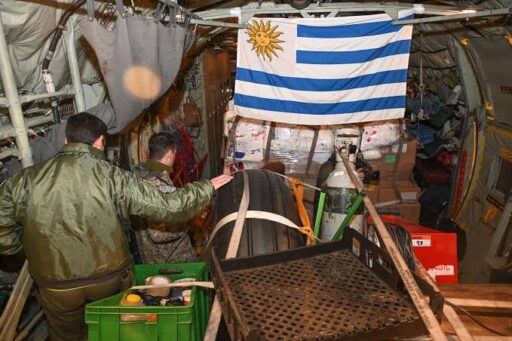 Llegó primer vuelo de Uruguay con ayuda humanitaria a Venezuela — Esencial 2026