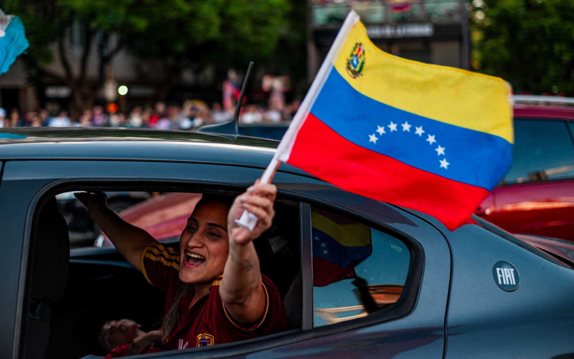 Venezolanos: Un Pueblo Resistente