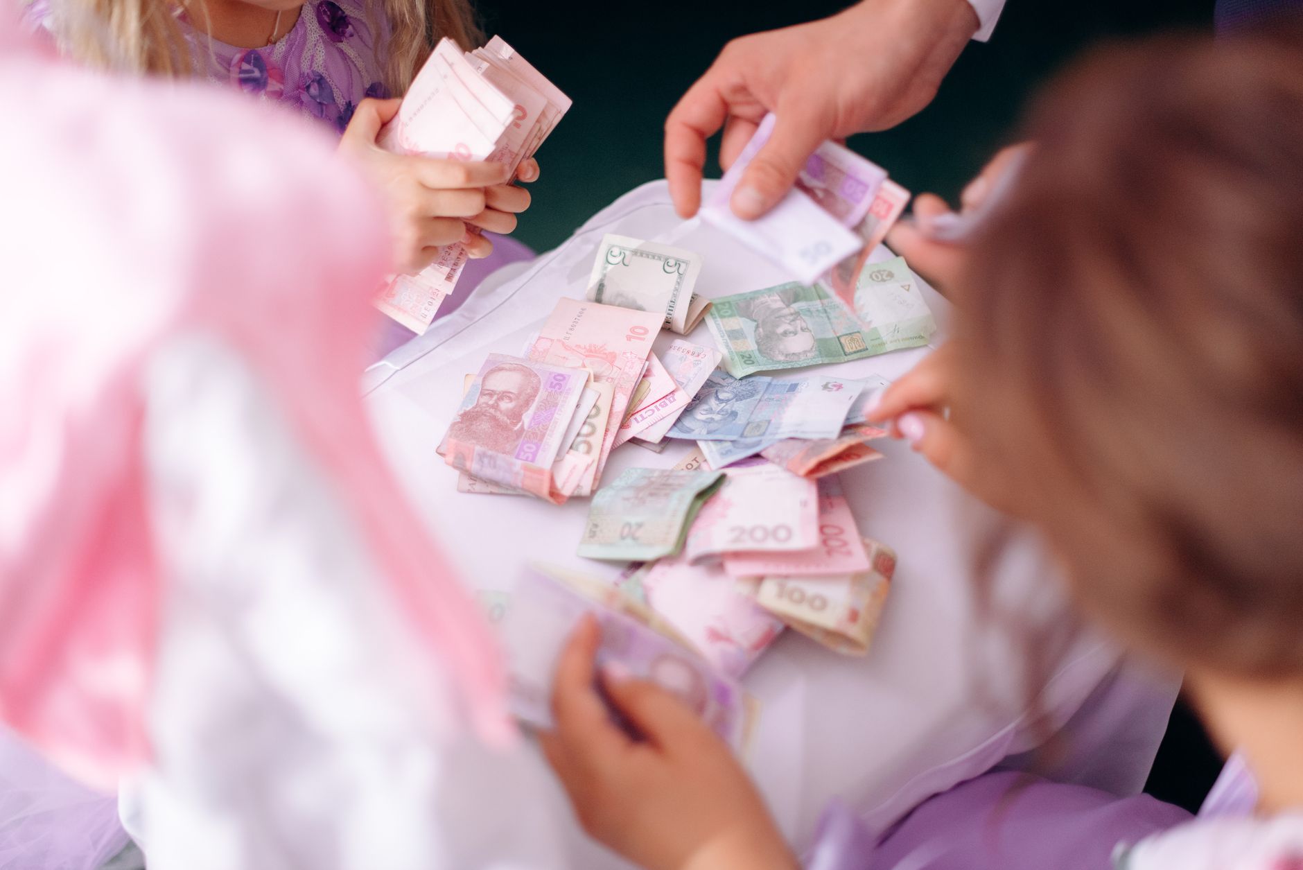 La verdad sobre Dinero