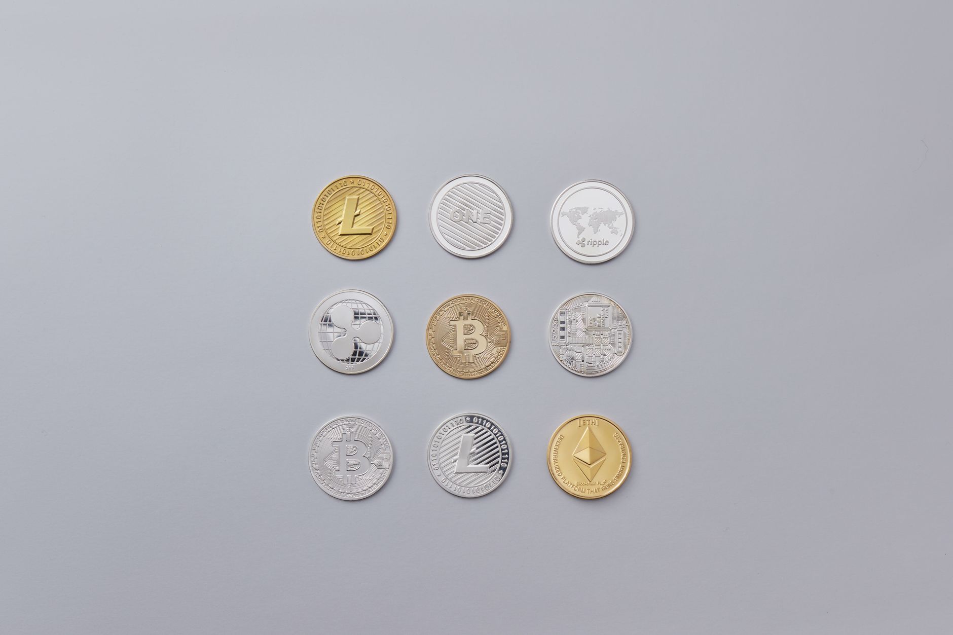 3 altcoins claves que - Comparación real vs competencia