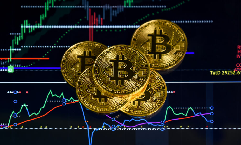El Bitcoin vuelve a repuntar tras drástico desplome