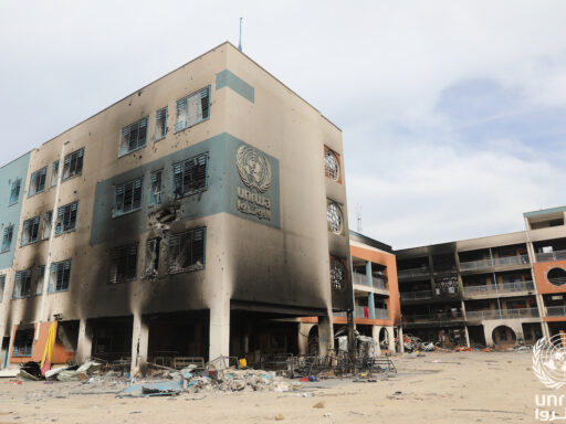Israel ataca a la única Iglesia Católica en Gaza — Importante 2026