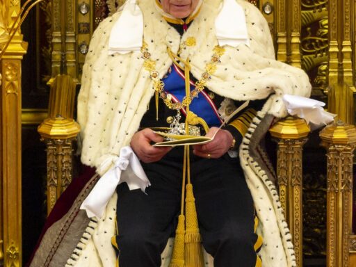 El Rey Carlos III se instala en Balmoral: así vive la familia real su verano — Impactante 2026
