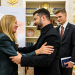 Con mediación de Estados Unidos, Rusia y Ucrania negocian un cese del fuego que excluye las demandas estratégicas de Zelensky y Putin — Poderoso 2026