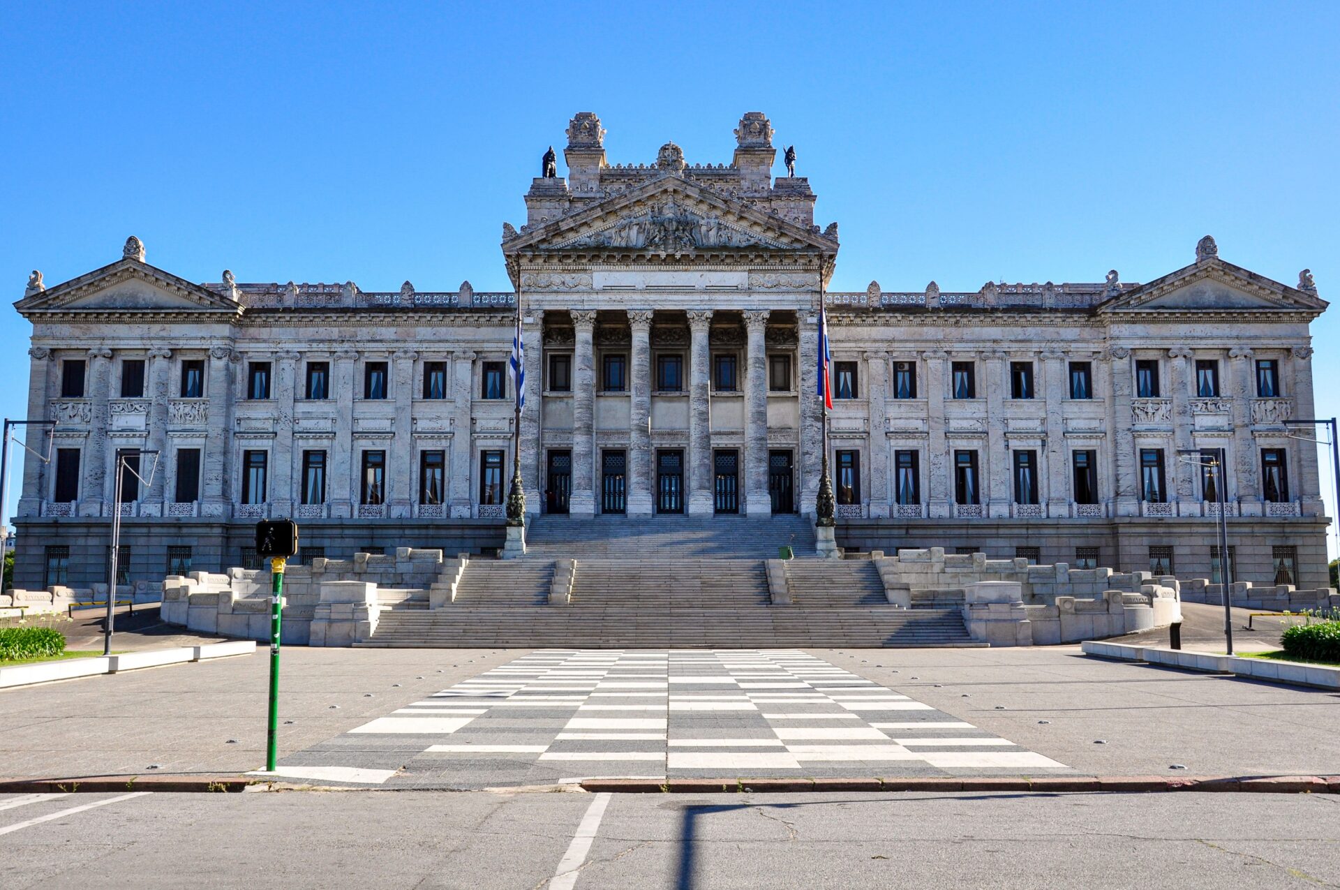 Ancap garantiza suministro