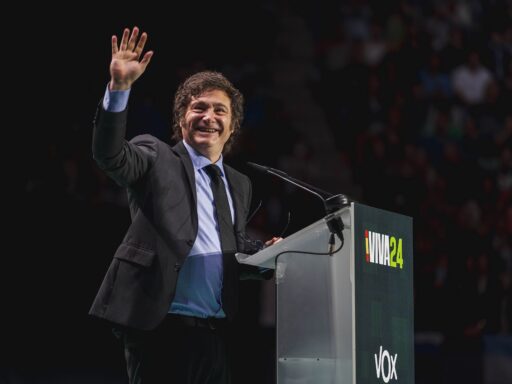 Luigi Mangione enfrenta cargos elegibles a pena de muerte — Poderoso 2026