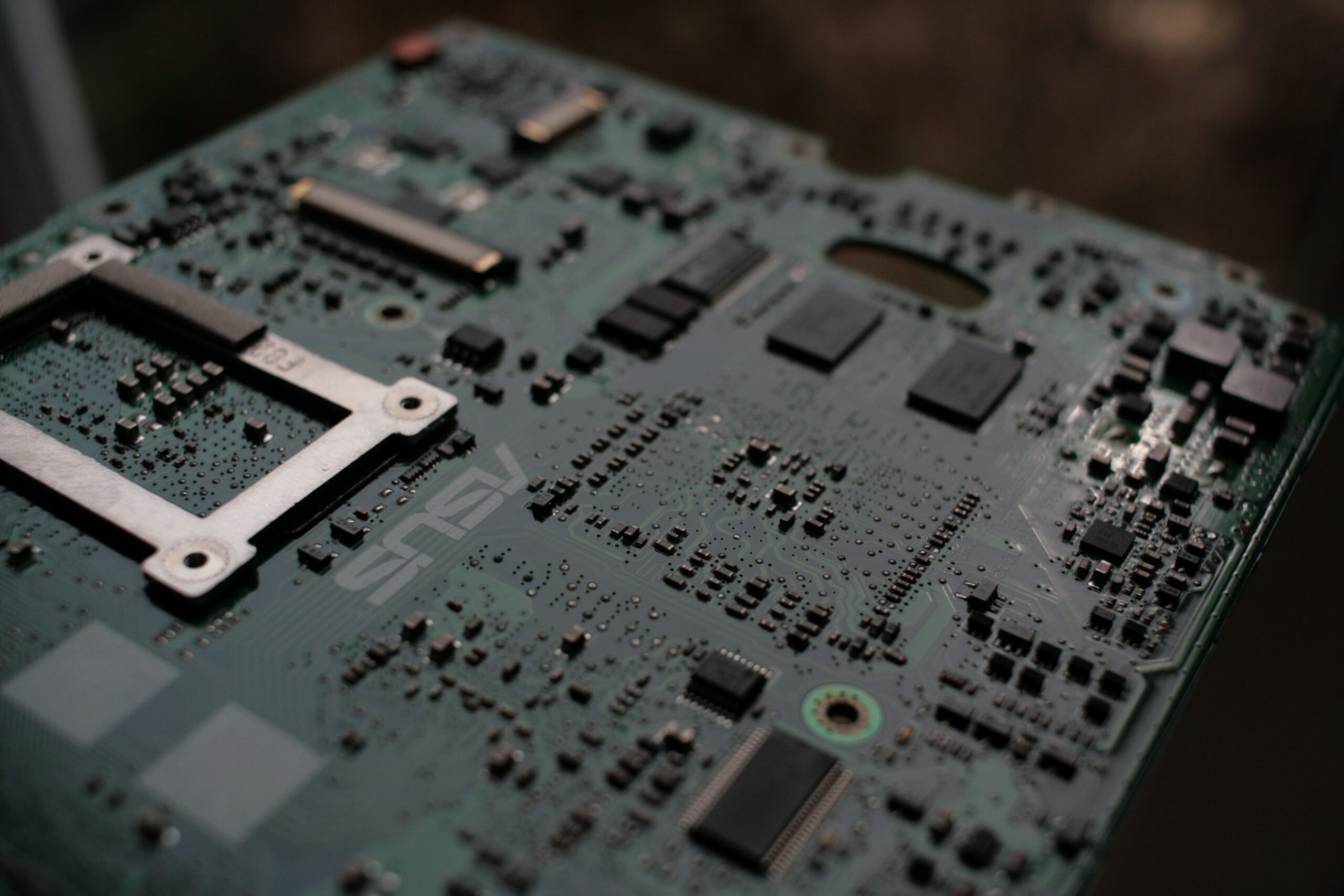 nvidia dispara y muchos - Riesgos ocultos detrás del entusiasmo por la IA
