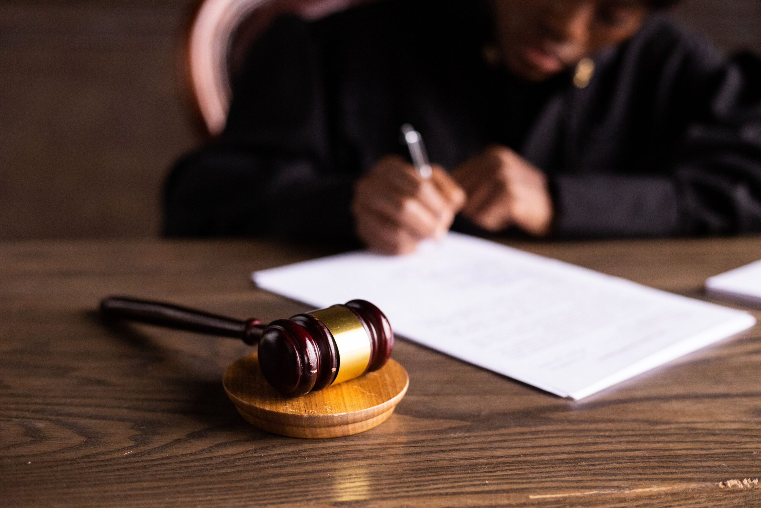 descontento político - El papel del sistema judicial en la política actual