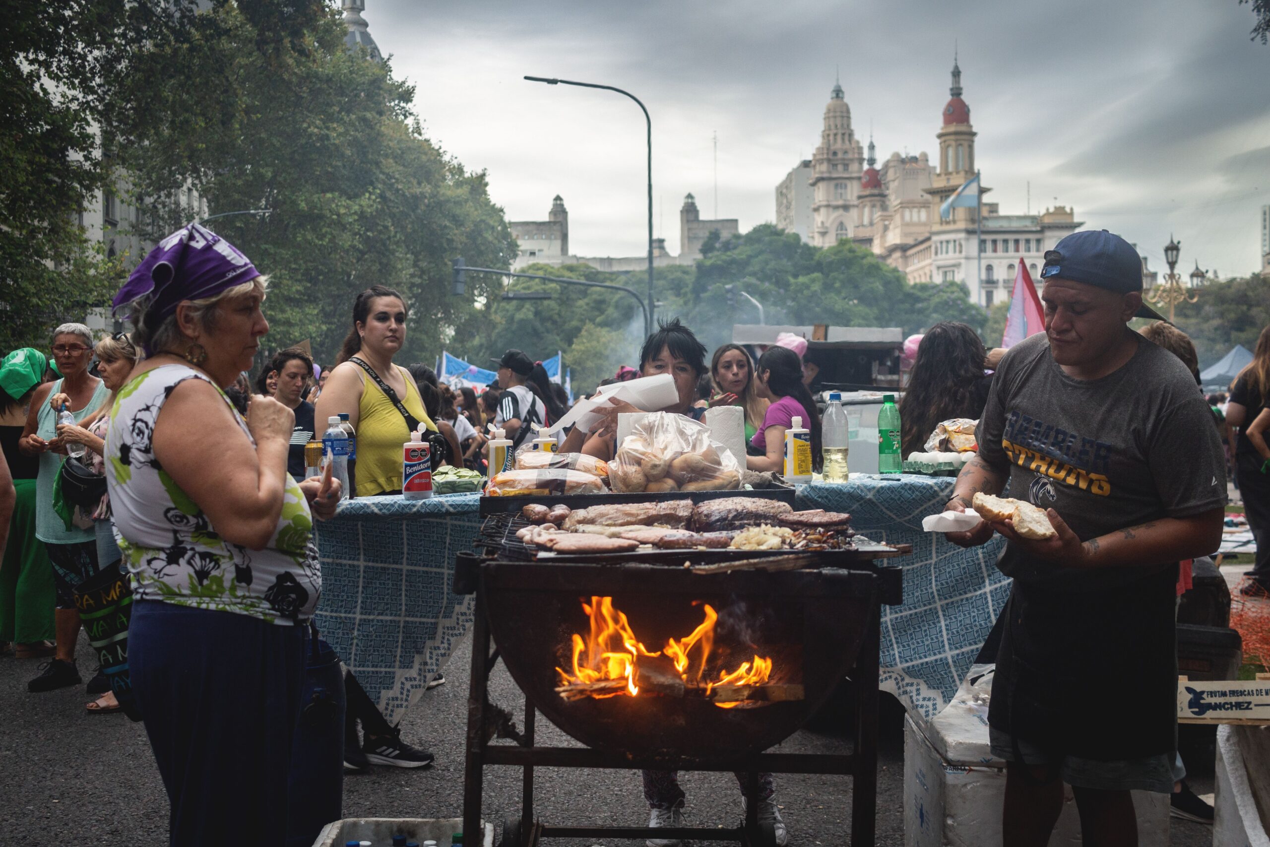 carnaval uruguay - Efectos positivos en la economía local