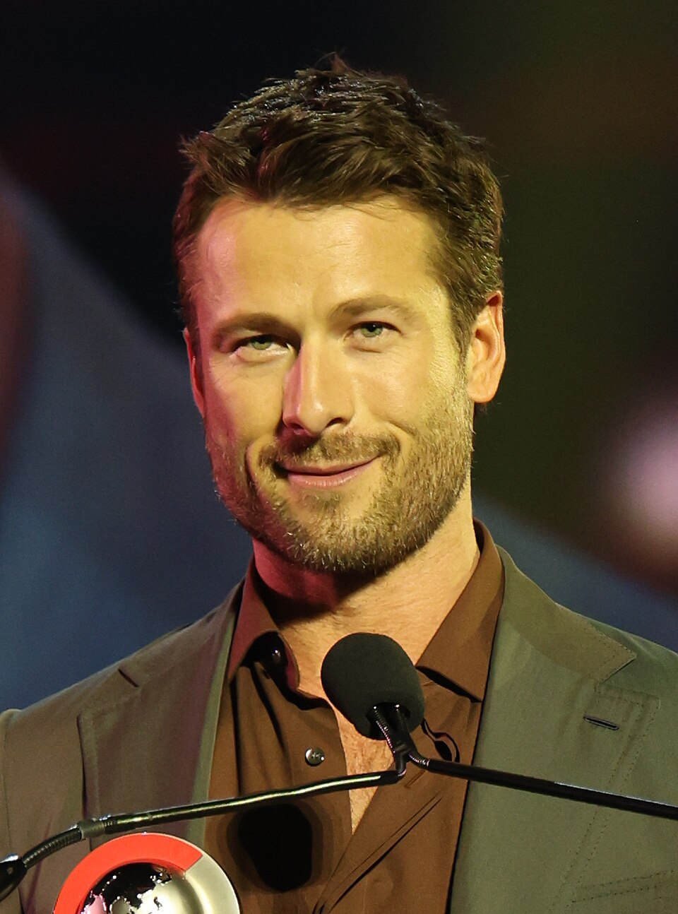 Glen Powell
