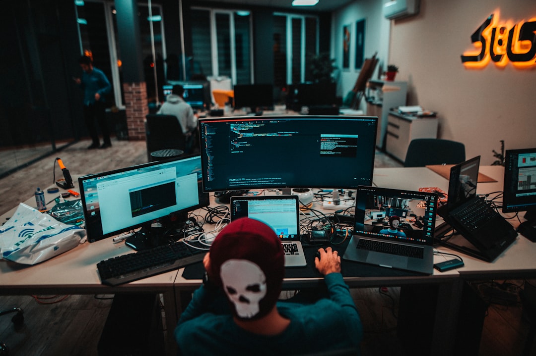 grupo hacker y raspado - Comparación real vs competencia