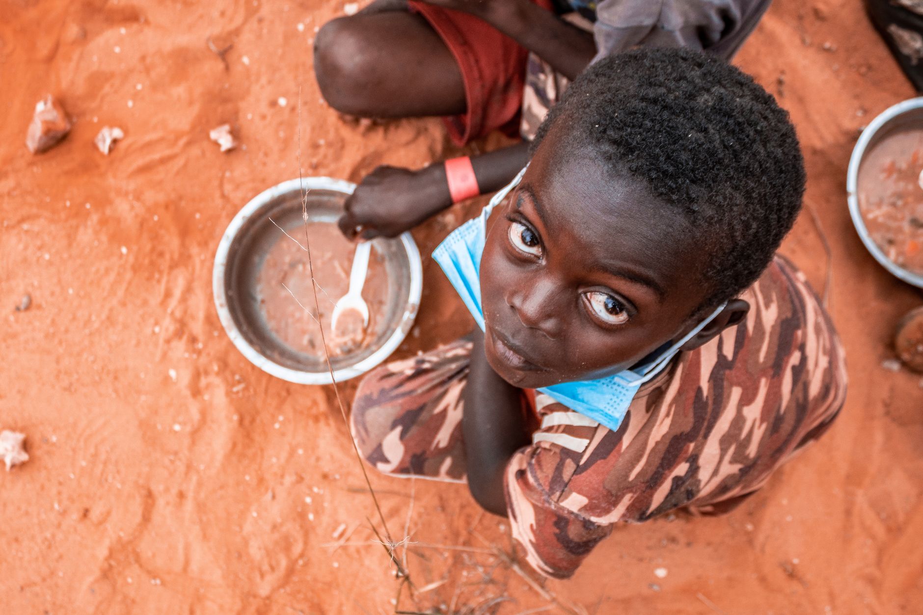 habitantes de darfur reparan