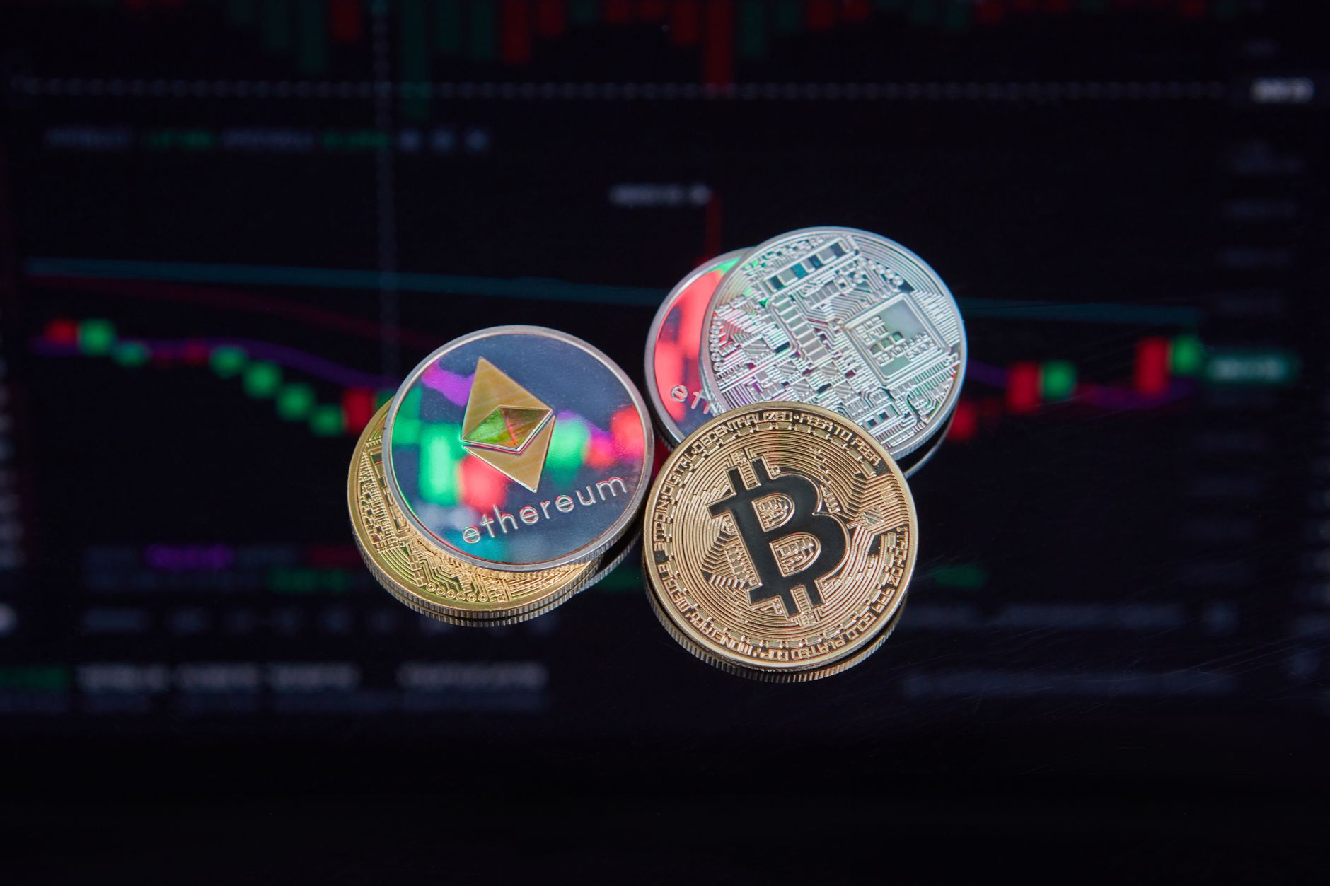 webull se expande en - Webull frente al mercado tradicional y los intercambios nativos