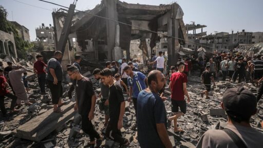 Al menos cinco palestinos muertos en ataques israelíes en Gaza City