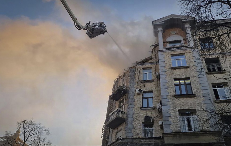 Ataque con drones rusos deja al menos 27 muertos en la región de Kiev