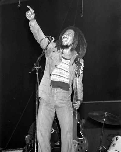 Bob Marley: la voz del reggae que conquistó al mundo