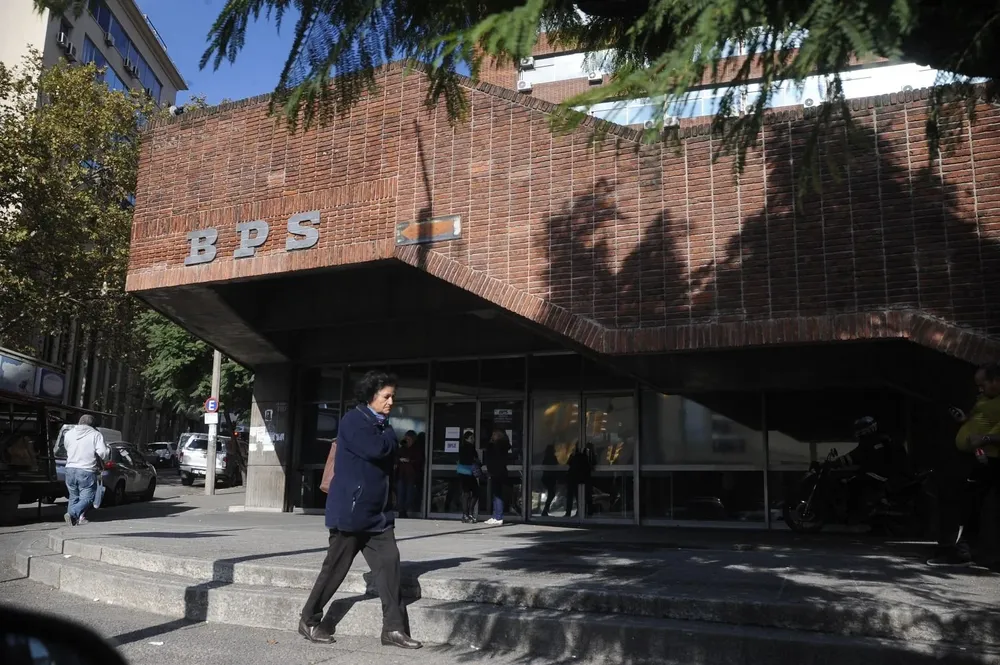 BPS confirmó calendario de pagos de jubilaciones y pensiones para setiembre 2026